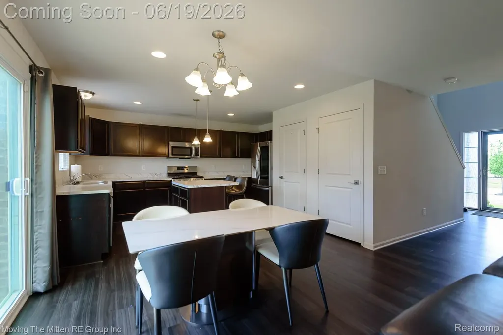 6791 Chandler Drive Van Buren Charter Township MI 48111