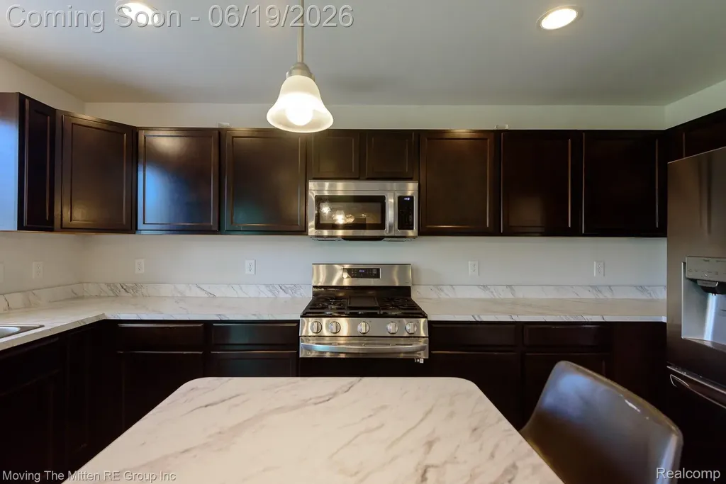 6791 Chandler Drive Van Buren Charter Township MI 48111