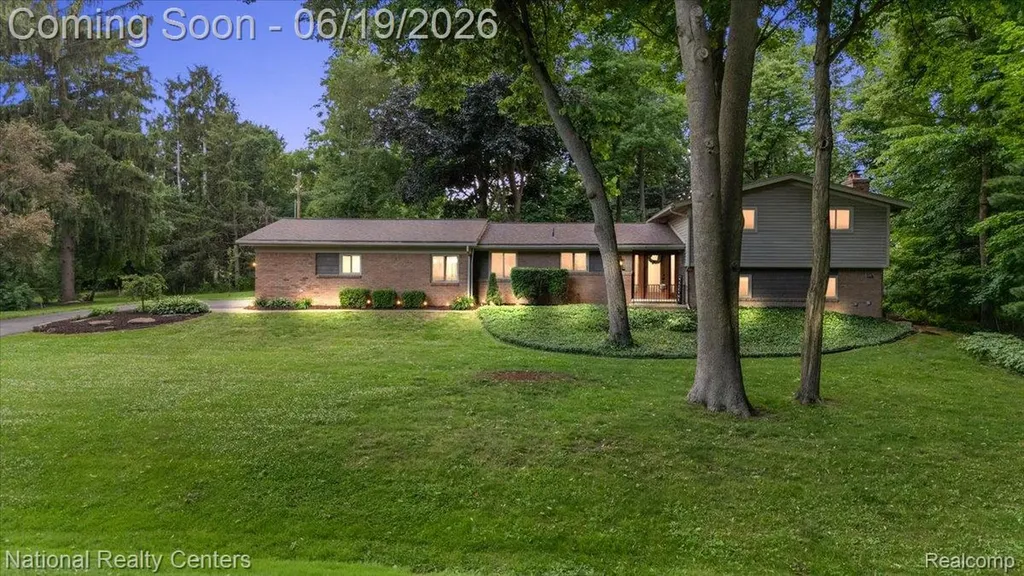 21201 E Chigwidden Street Northville City MI 48167