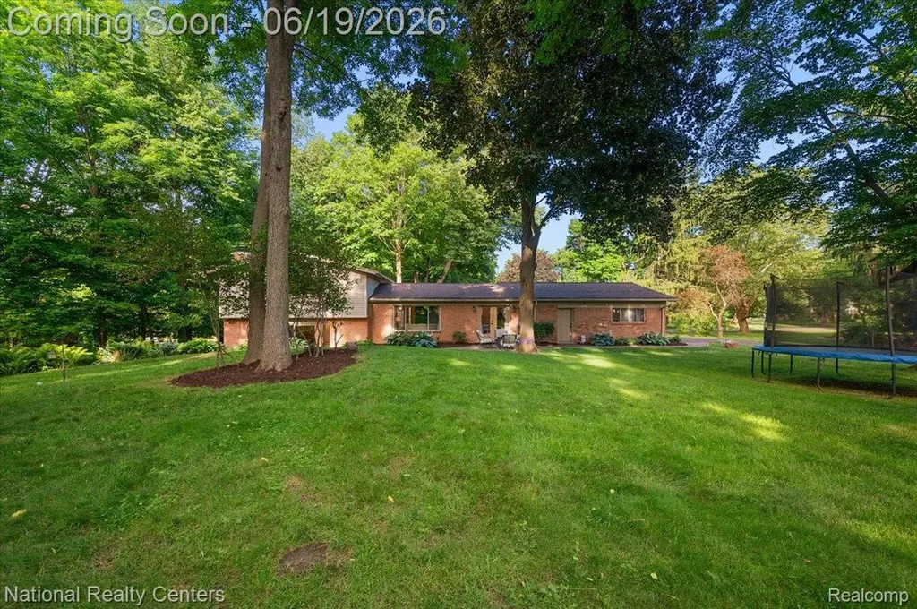 21201 E Chigwidden Street Northville City MI 48167