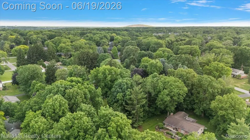 21201 E Chigwidden Street Northville City MI 48167