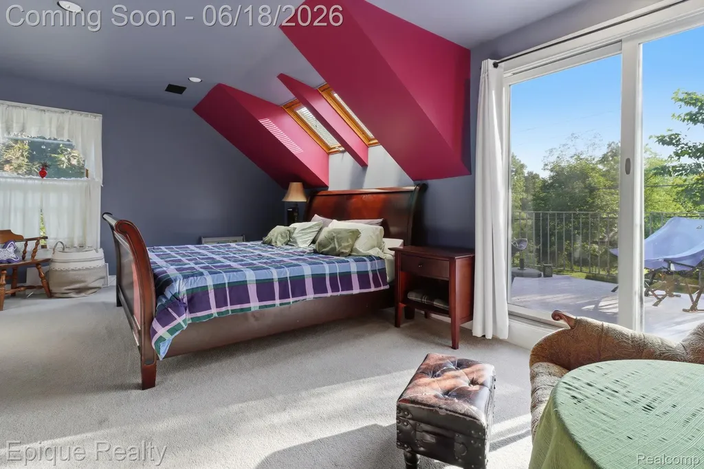 21085 Metroview Road Farmington Hills City MI 48335