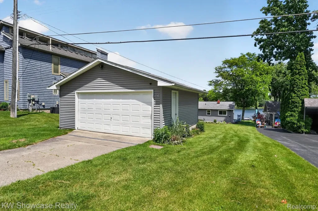 5854 Bullard Road Hartland Township MI 48430
