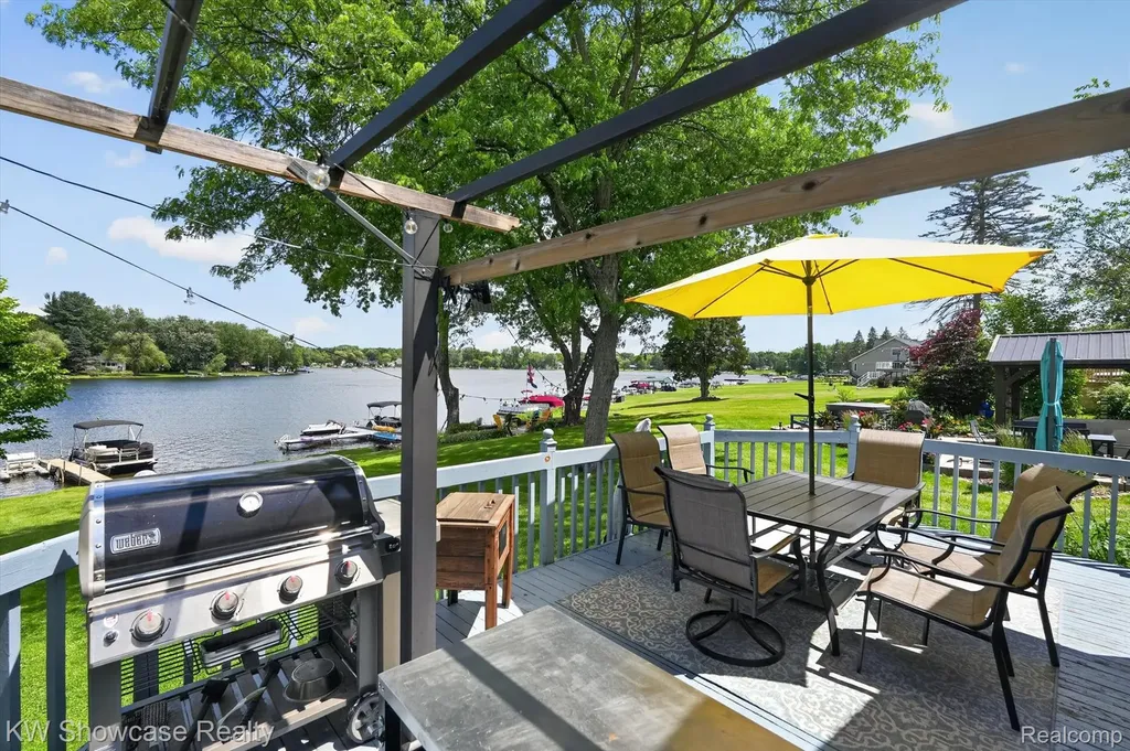 5854 Bullard Road Hartland Township MI 48430