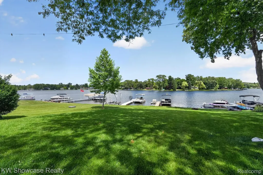 5854 Bullard Road Hartland Township MI 48430