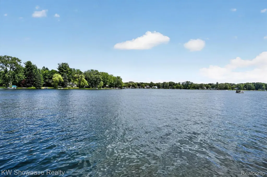 5854 Bullard Road Hartland Township MI 48430