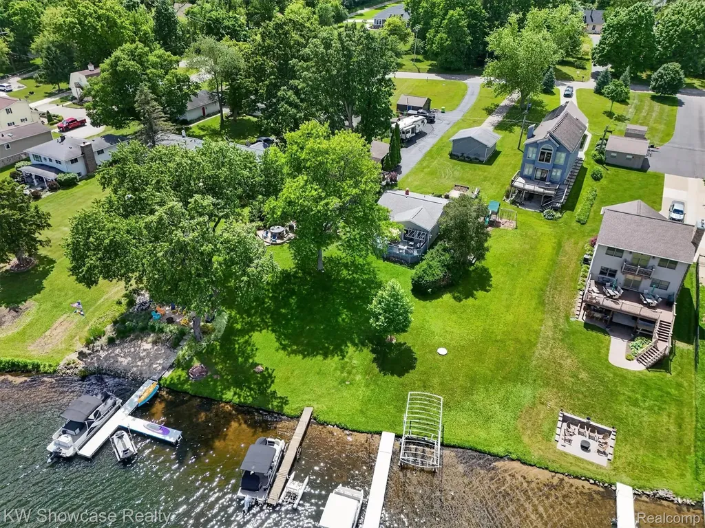 5854 Bullard Road Hartland Township MI 48430