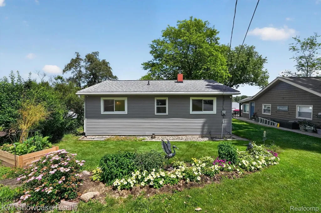 5854 Bullard Road Hartland Township MI 48430