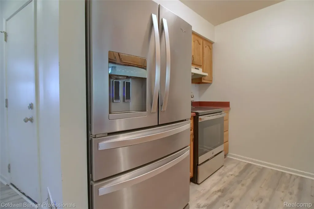38351 Warner Farms Drive S Westland City MI 48185
