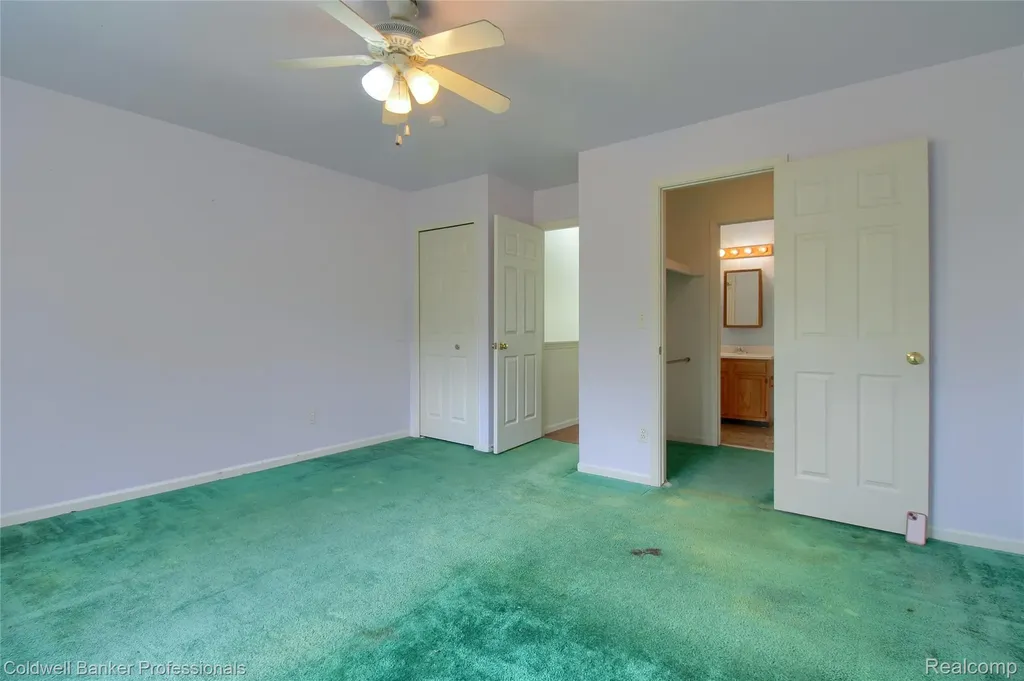 38351 Warner Farms Drive S Westland City MI 48185
