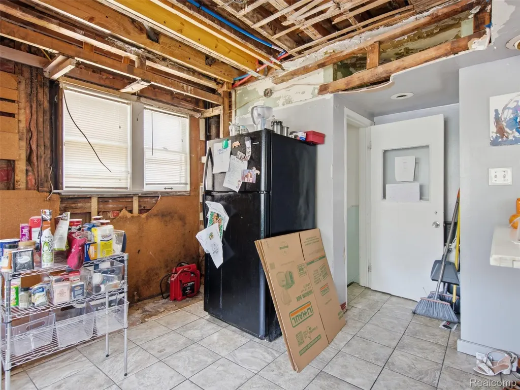 14417 Mettetal Street Detroit City MI 48227