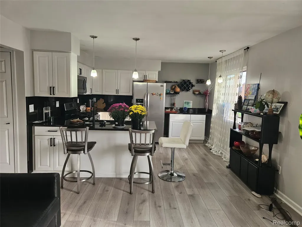 25470 Quarter Deck Street Harrison Charter Township MI 48045