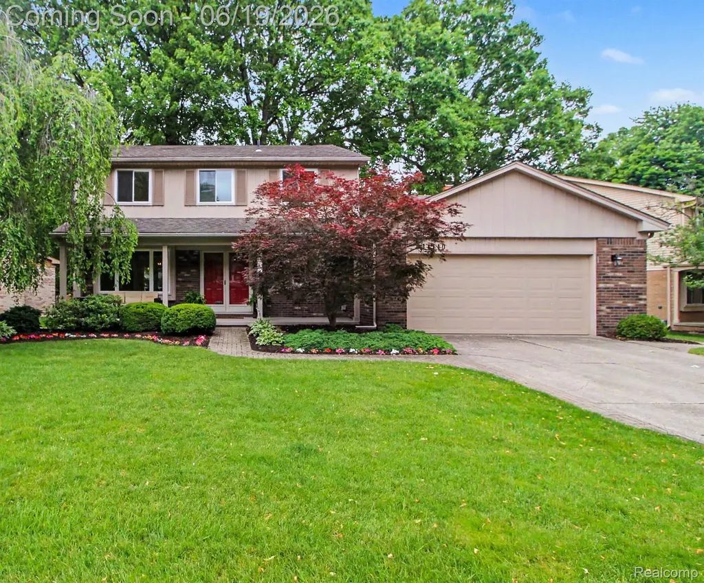14110 Riverside Street Livonia City MI 48154