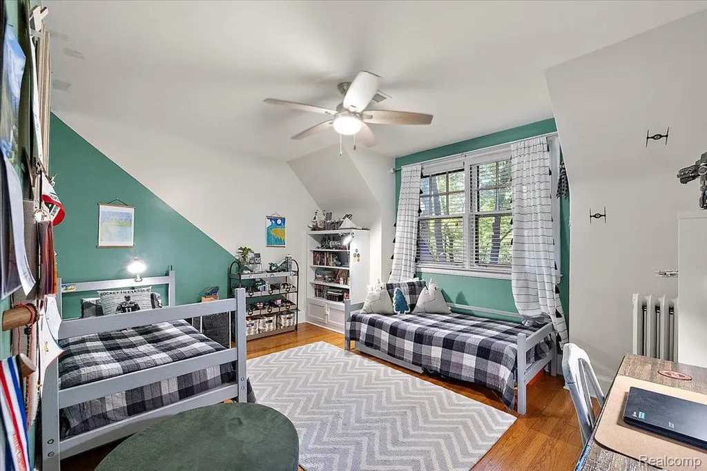 31505 Kennoway Court Beverly Hills Village MI 48025