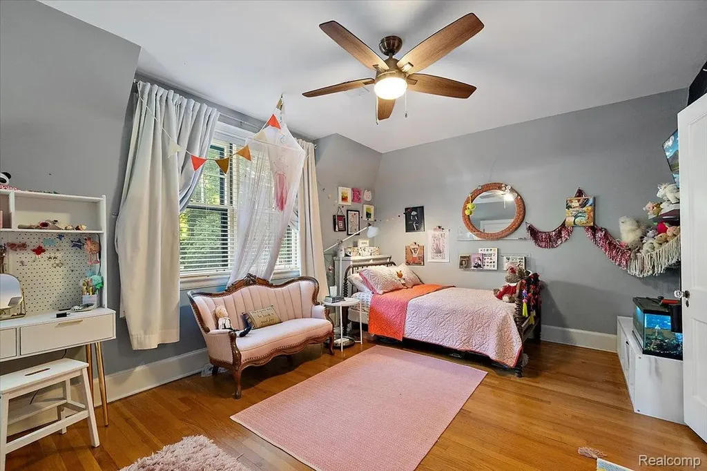 31505 Kennoway Court Beverly Hills Village MI 48025
