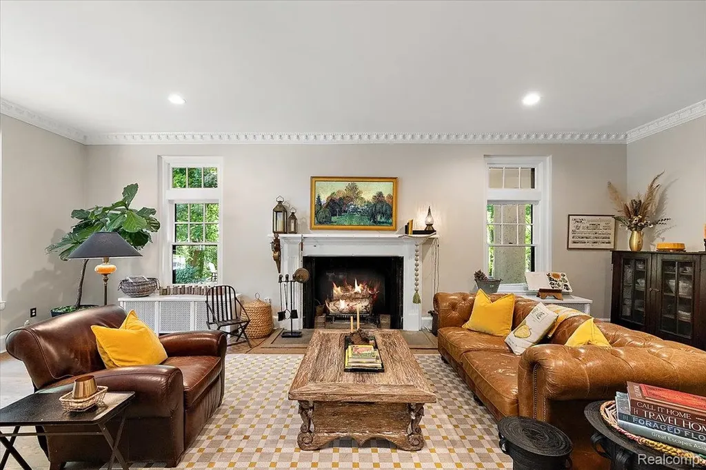 31505 Kennoway Court Beverly Hills Village MI 48025