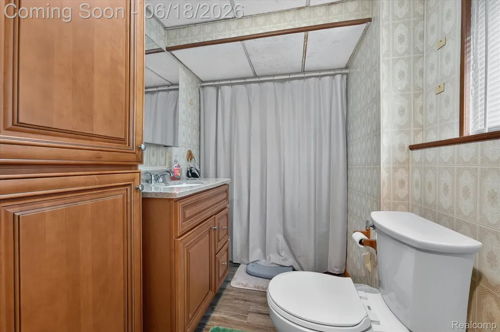 44850 Ecorse Road Van Buren Charter Township MI 48111