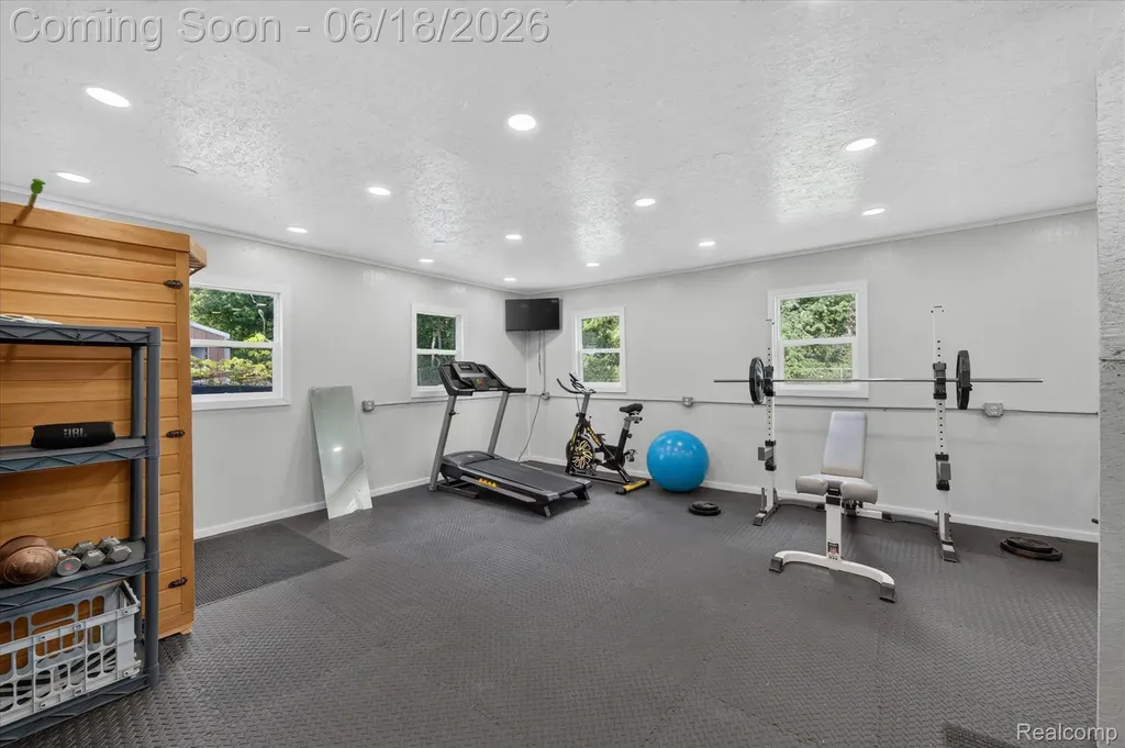44850 Ecorse Road Van Buren Charter Township MI 48111