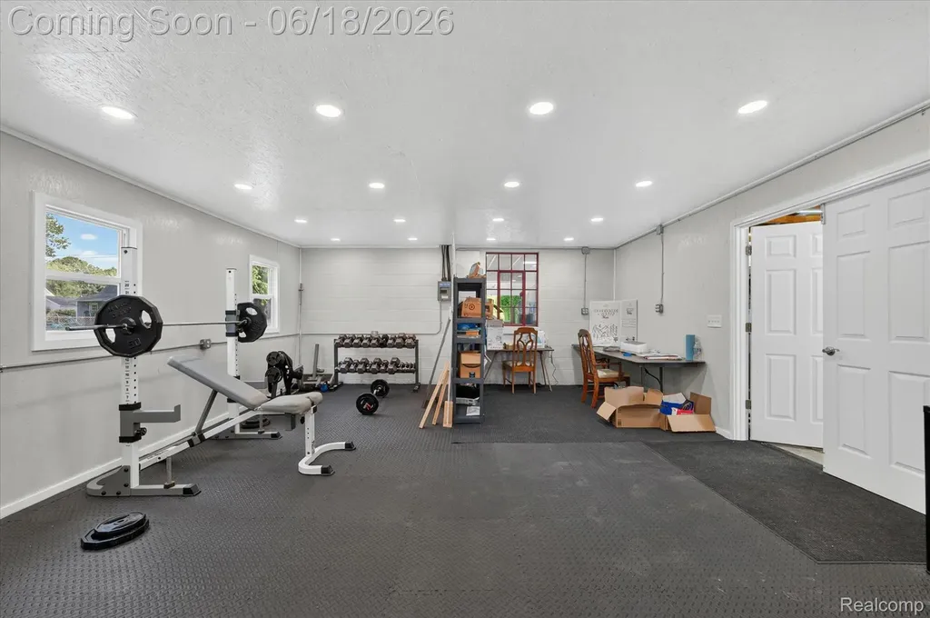 44850 Ecorse Road Van Buren Charter Township MI 48111