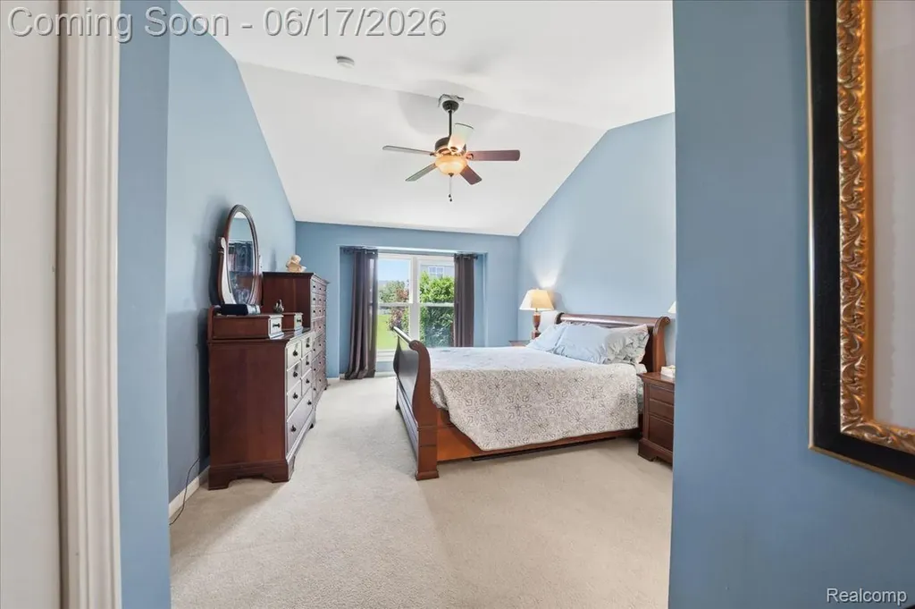 57549 Windmill Pointe Lyon Charter Township MI 48165