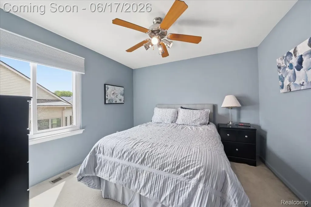 57549 Windmill Pointe Lyon Charter Township MI 48165