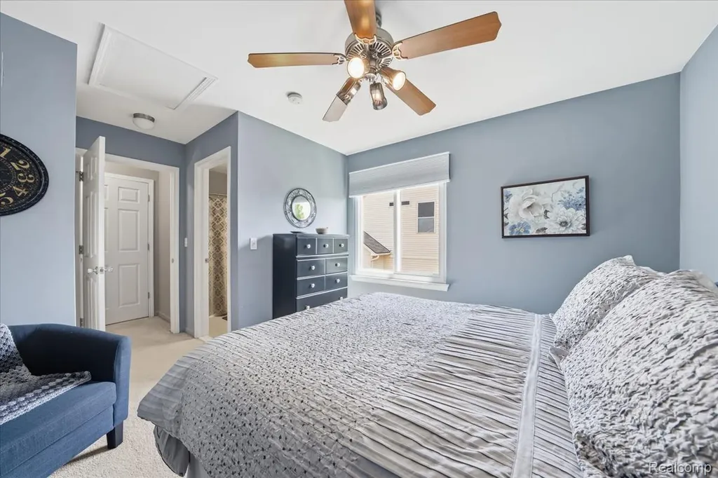 57549 Windmill Point Lyon Charter Township MI 48165
