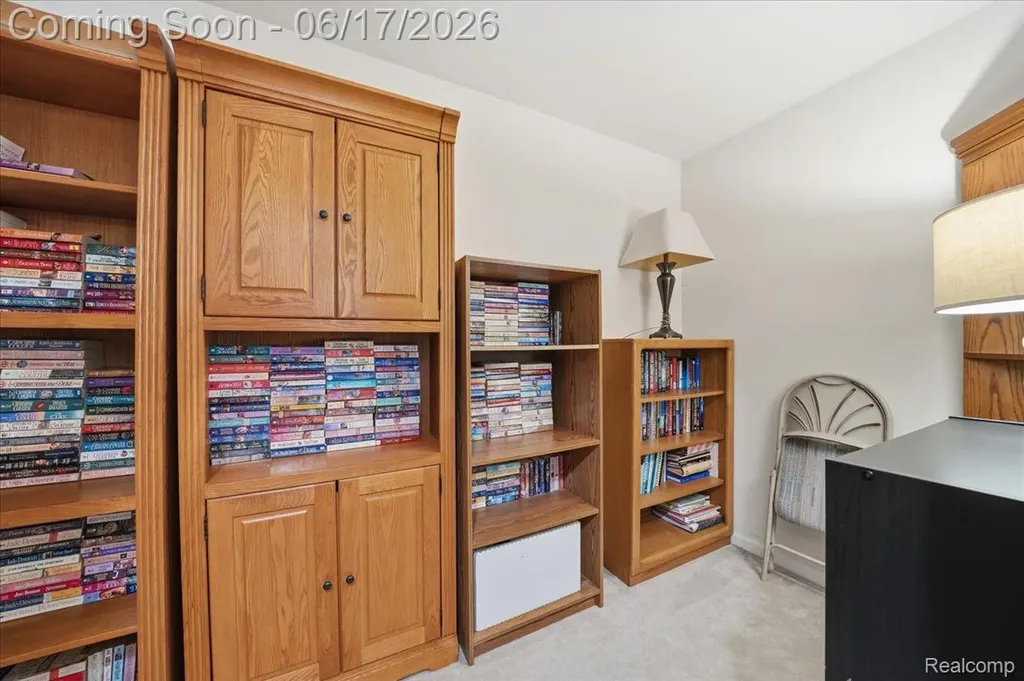 57549 Windmill Pointe Lyon Charter Township MI 48165