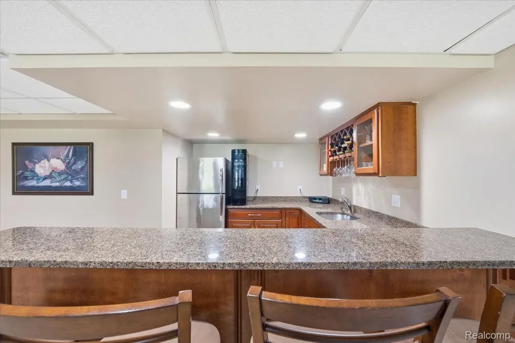 57549 Windmill Point Lyon Charter Township MI 48165