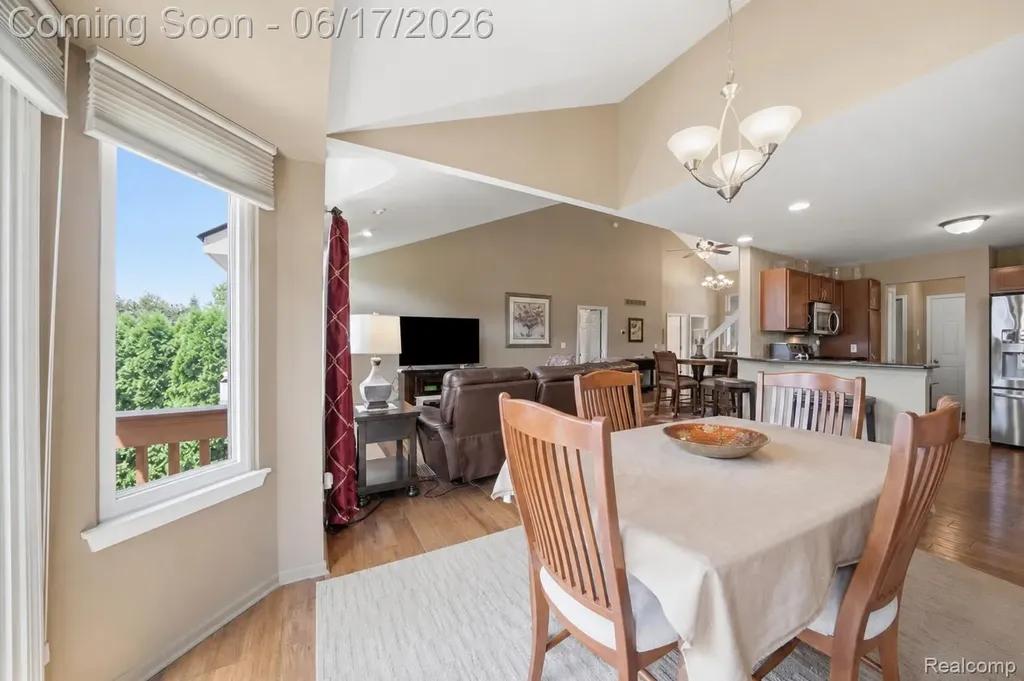 57549 Windmill Pointe Lyon Charter Township MI 48165