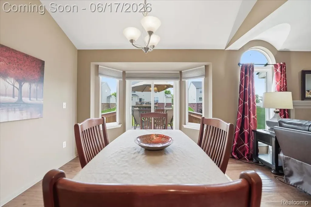 57549 Windmill Pointe Lyon Charter Township MI 48165