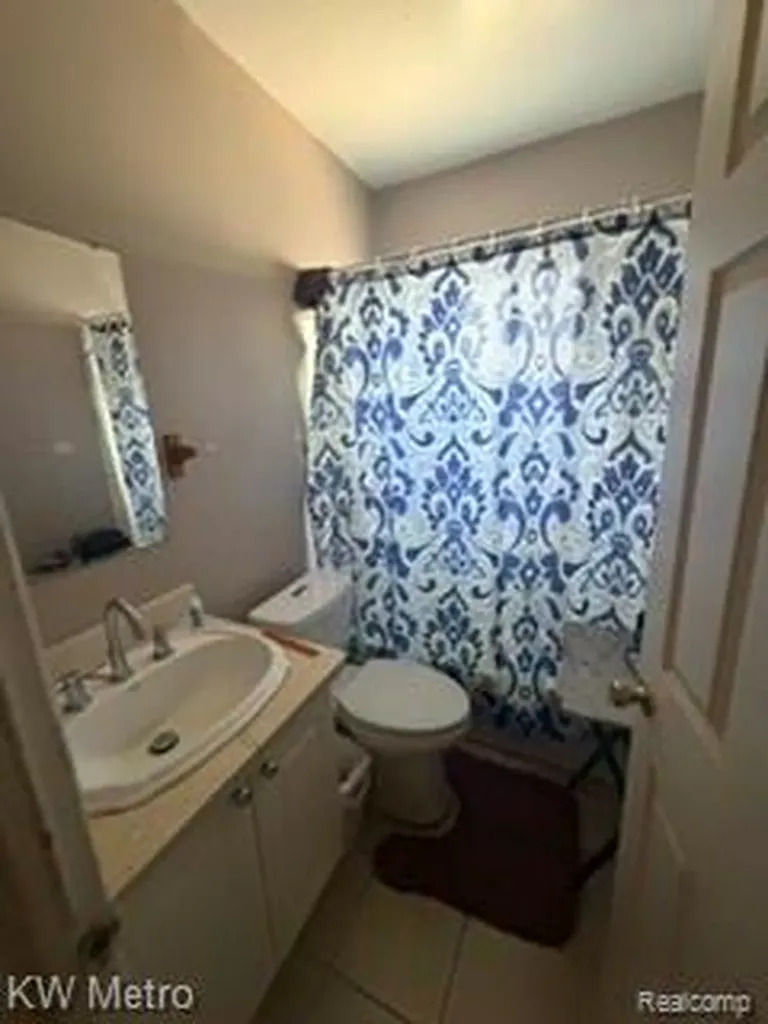 17135 Fielding Street Detroit City MI 48219