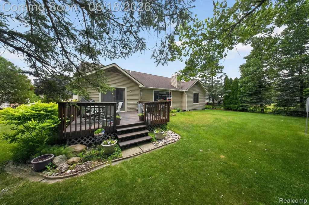 13231 Linda Vista Street Van Buren Charter Township MI 48111