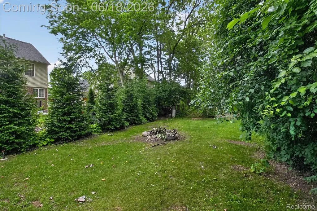 13231 Linda Vista Street Van Buren Charter Township MI 48111