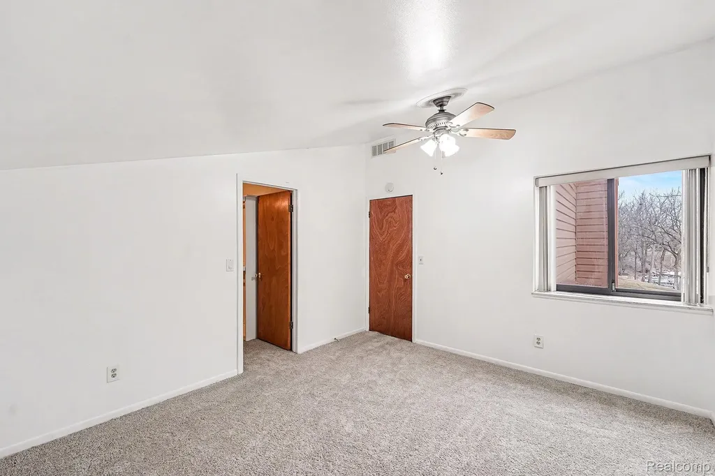 48315 Bayshore Drive Van Buren Charter Township MI 48111