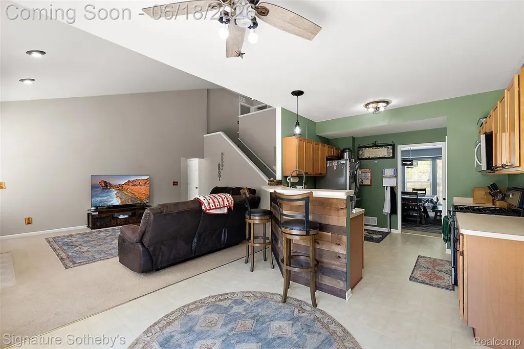 997 River Rock Drive Holly Township MI 48442