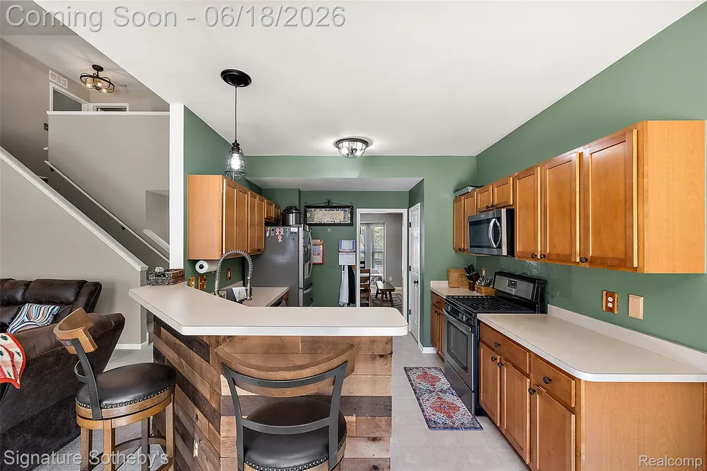 997 River Rock Drive Holly Township MI 48442