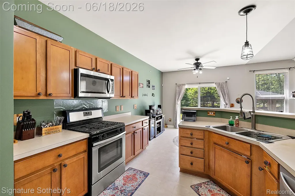 997 River Rock Drive Holly Township MI 48442