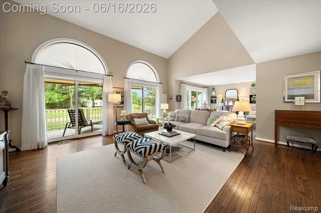 2486 Thistle Pointe Bloomfield Hills City MI 48304