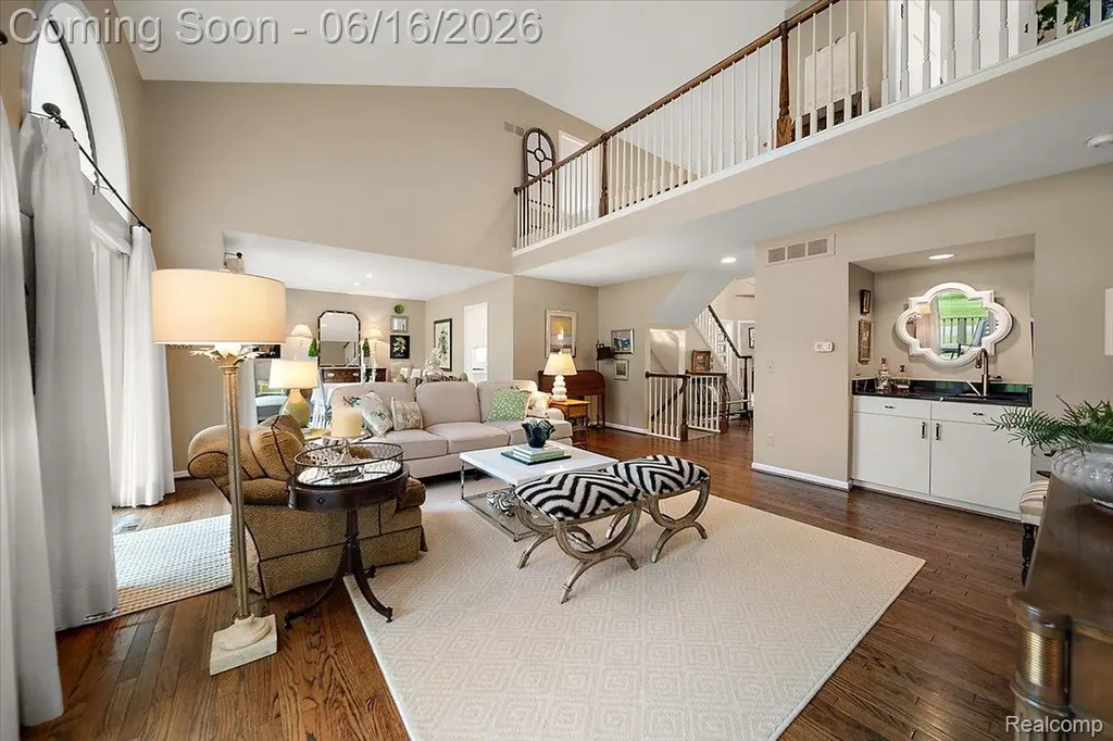 2486 Thistle Pointe Bloomfield Hills City MI 48304