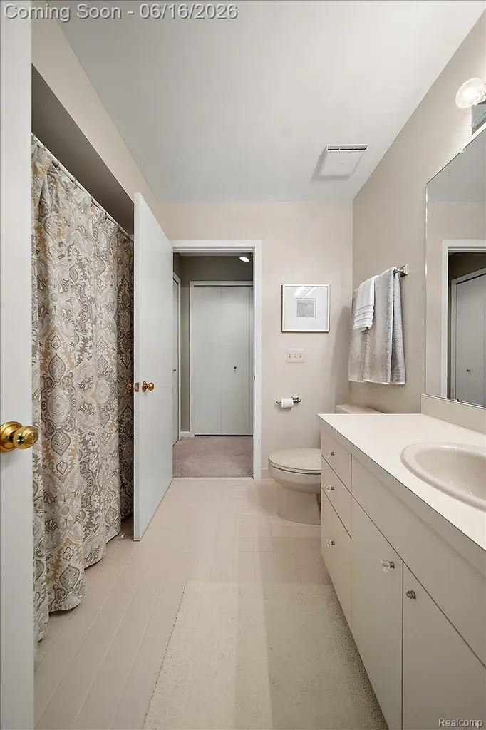 2486 Thistle Pointe Bloomfield Hills City MI 48304