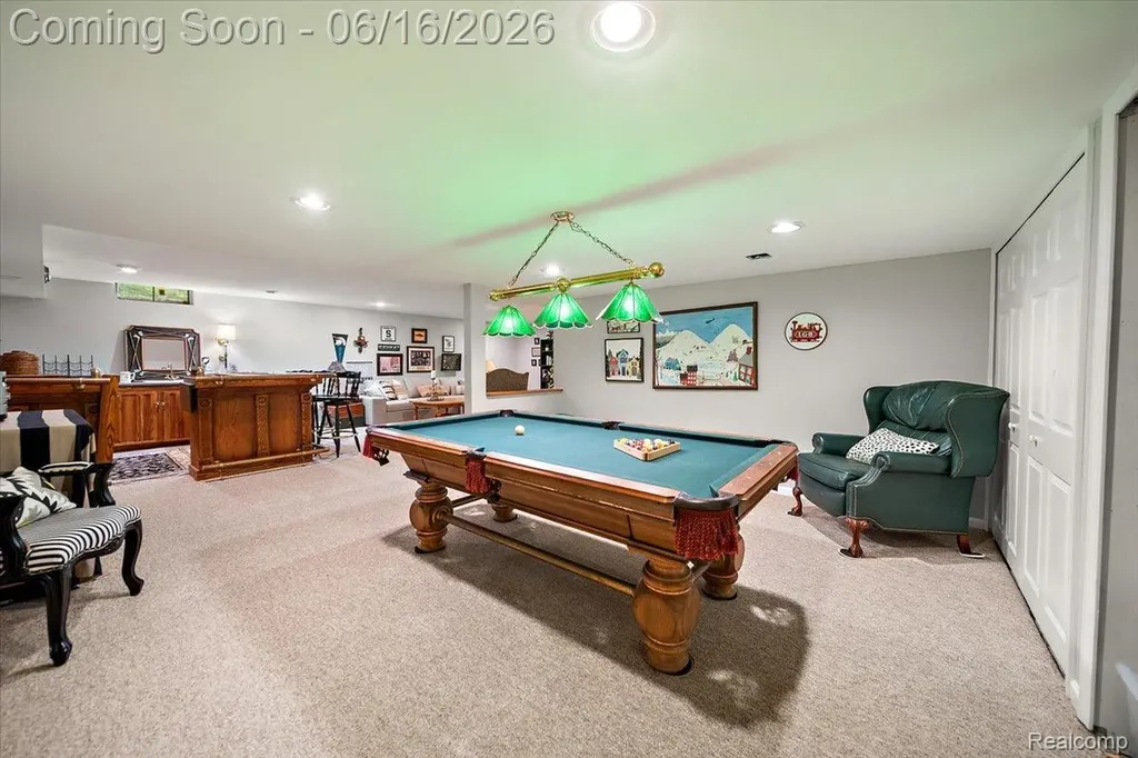 2486 Thistle Pointe Bloomfield Hills City MI 48304