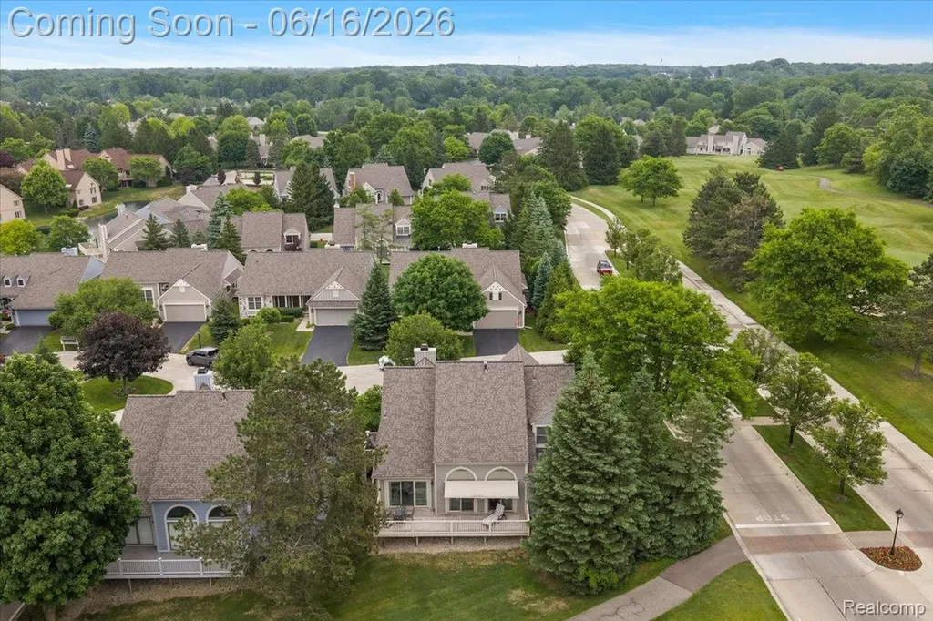 2486 Thistle Pointe Bloomfield Hills City MI 48304