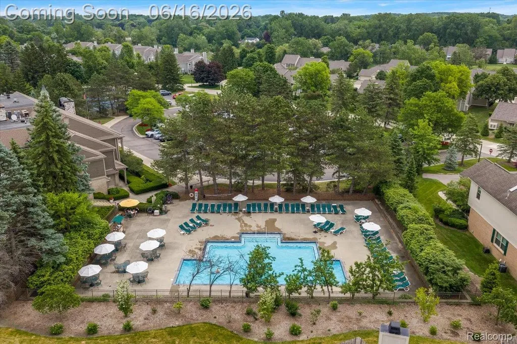 2486 Thistle Pointe Bloomfield Hills City MI 48304