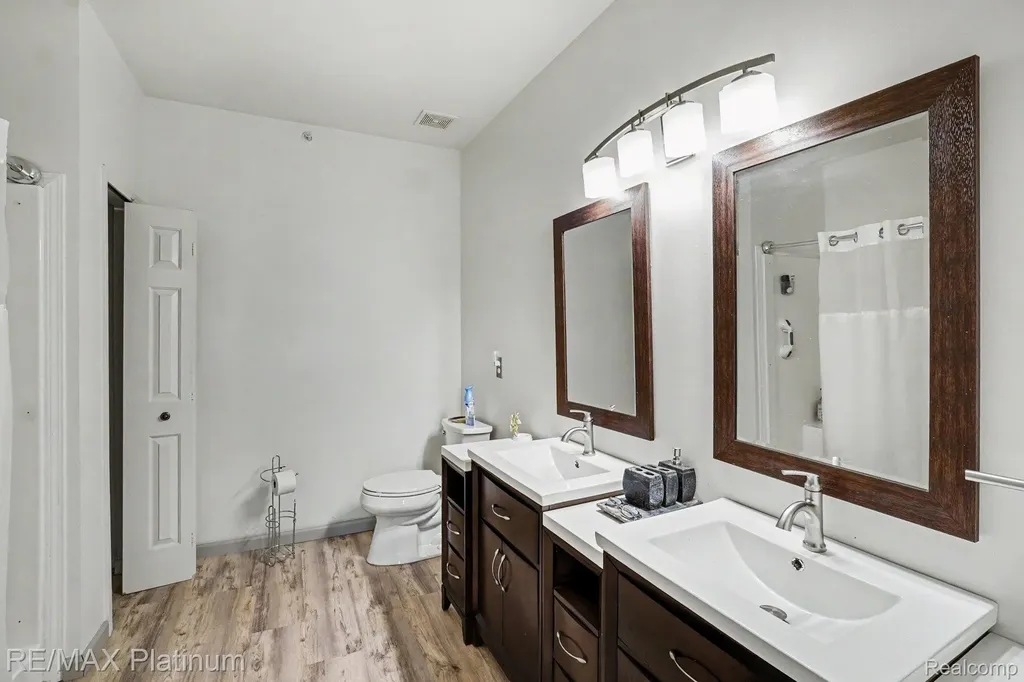 10217 Crossview Trail Hartland Township MI 48855