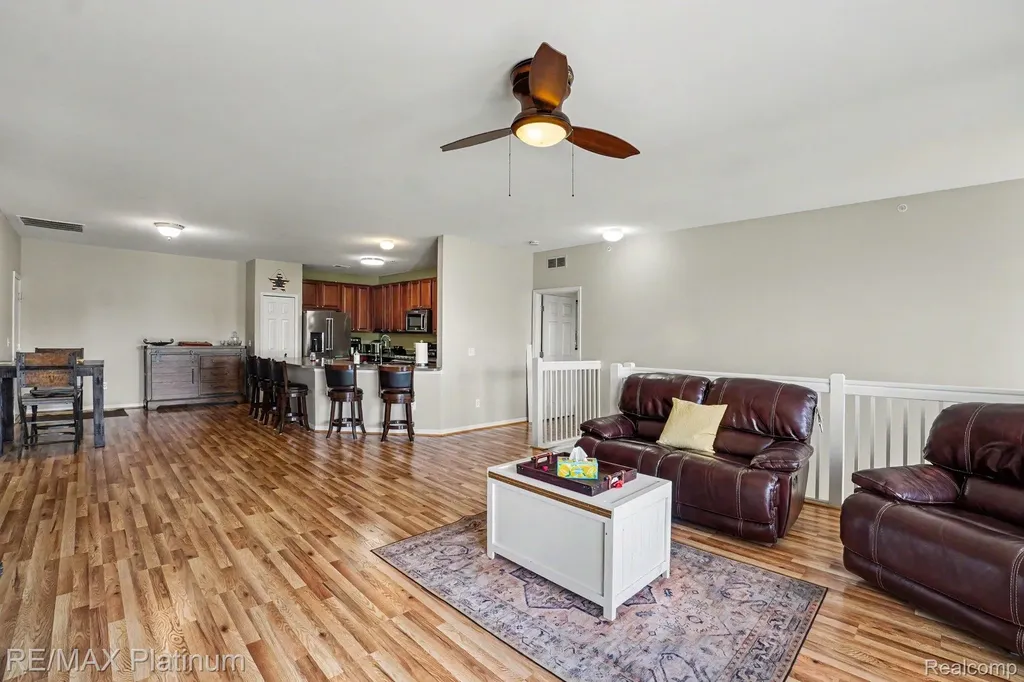 10217 Crossview Trail Hartland Township MI 48855