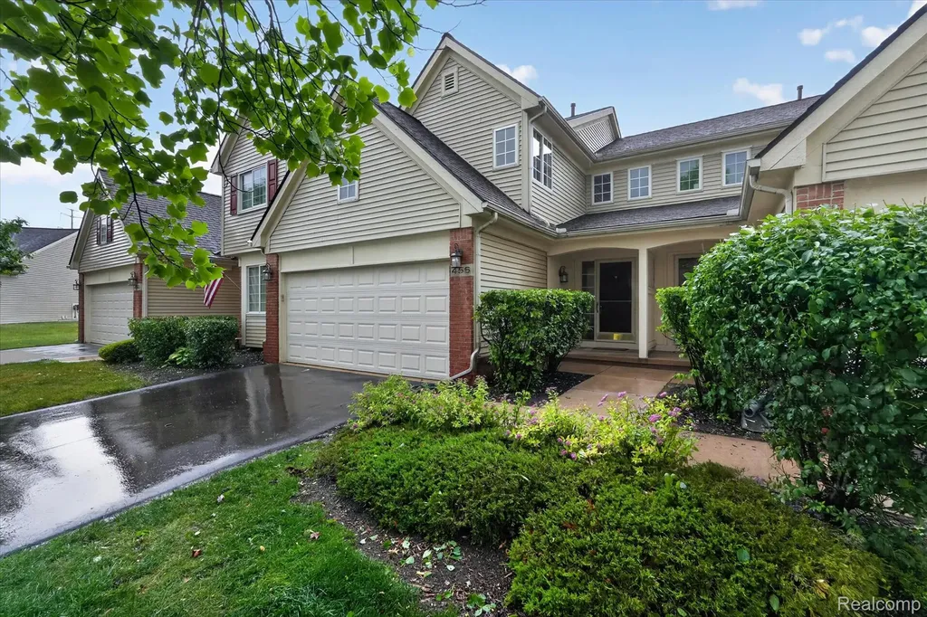 456 Lilly View Court Genoa Township MI 48843