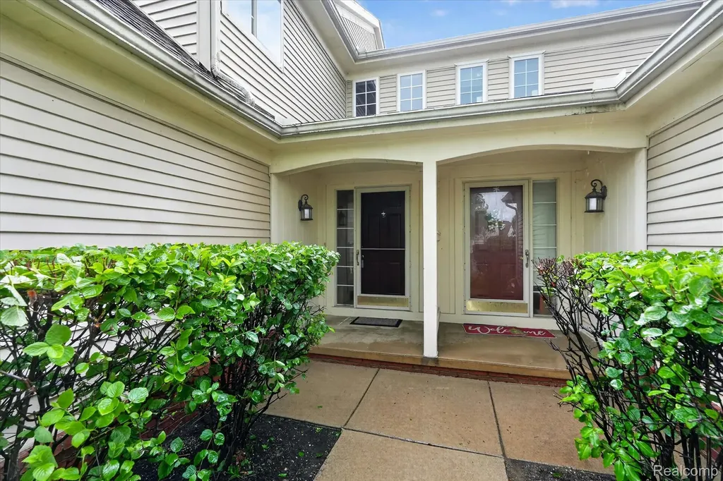 456 Lilly View Court Genoa Township MI 48843