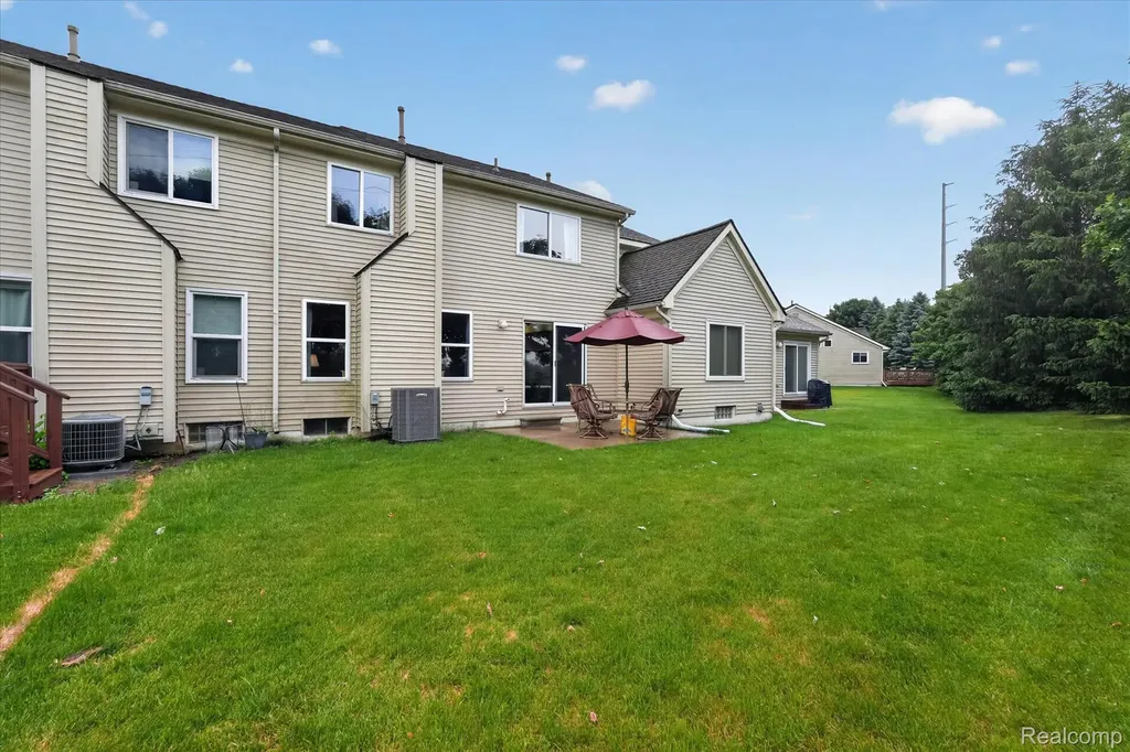 456 Lilly View Court Genoa Township MI 48843
