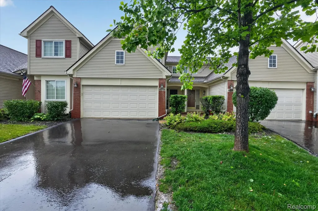 456 Lilly View Court Genoa Township MI 48843