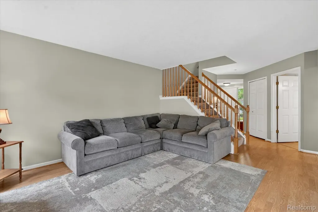 456 Lilly View Court Genoa Township MI 48843